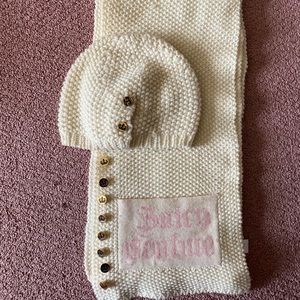 Juicy Couture Wool Off White Scarf and Hat Set